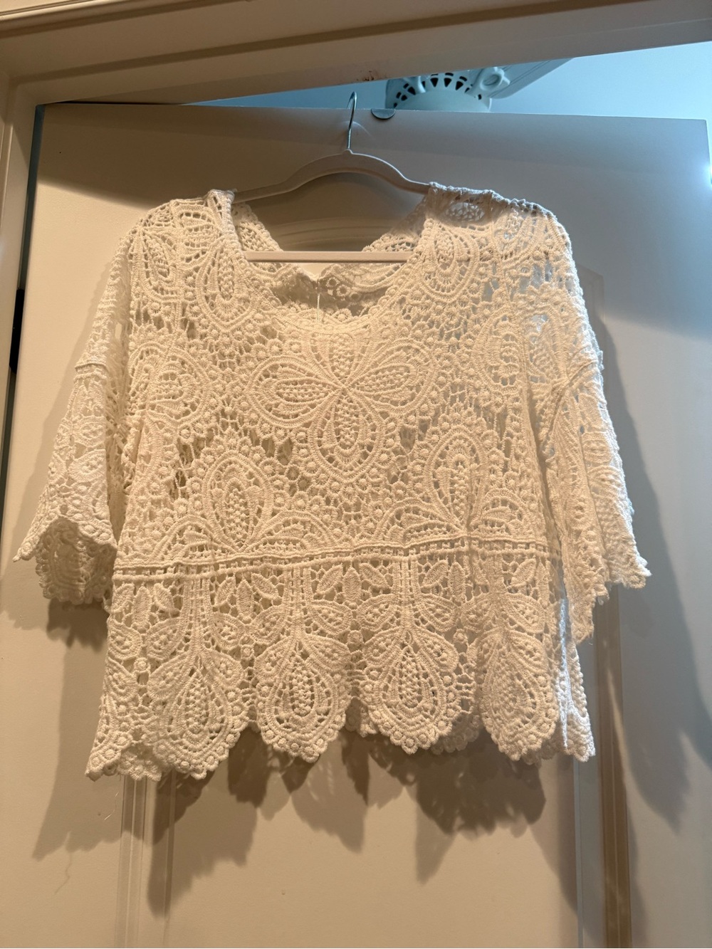 Women's White Crochet Lace Short Sleeve Blouse